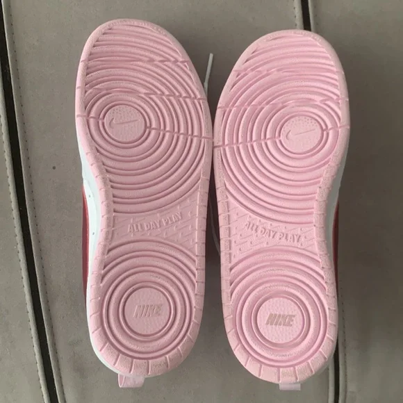 Nike Court Borough Low 2 NWOB "White Dark Beetroot " Sneakers size US 5.5Y - Picture 17 of 17